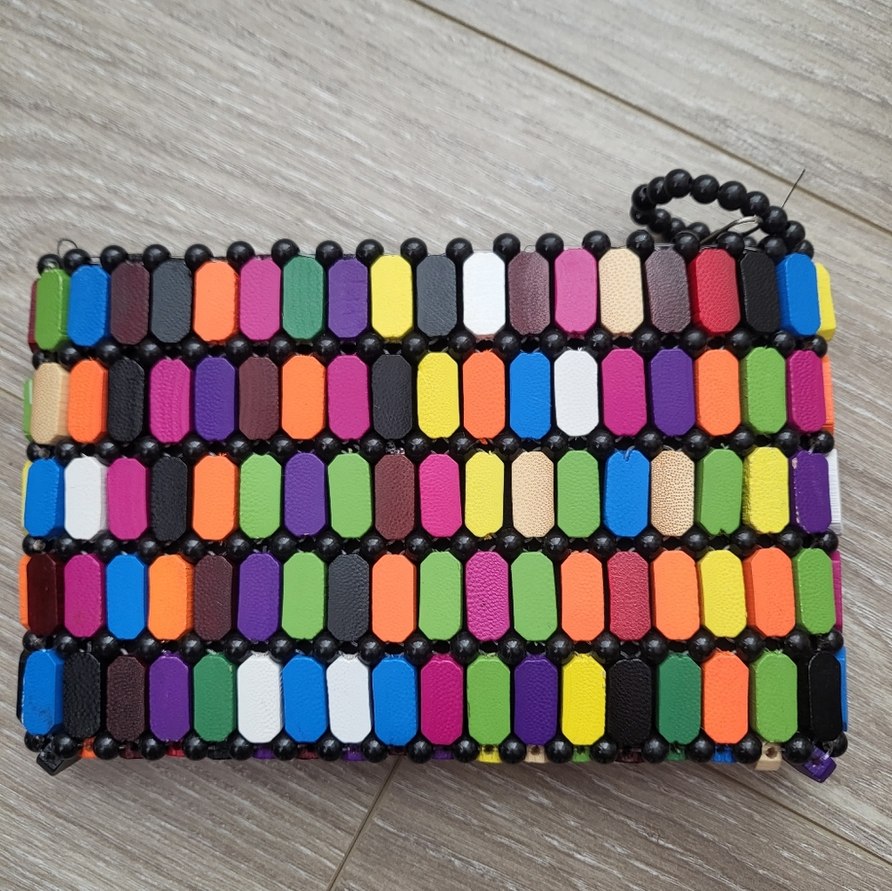 Gorgeous Clutch